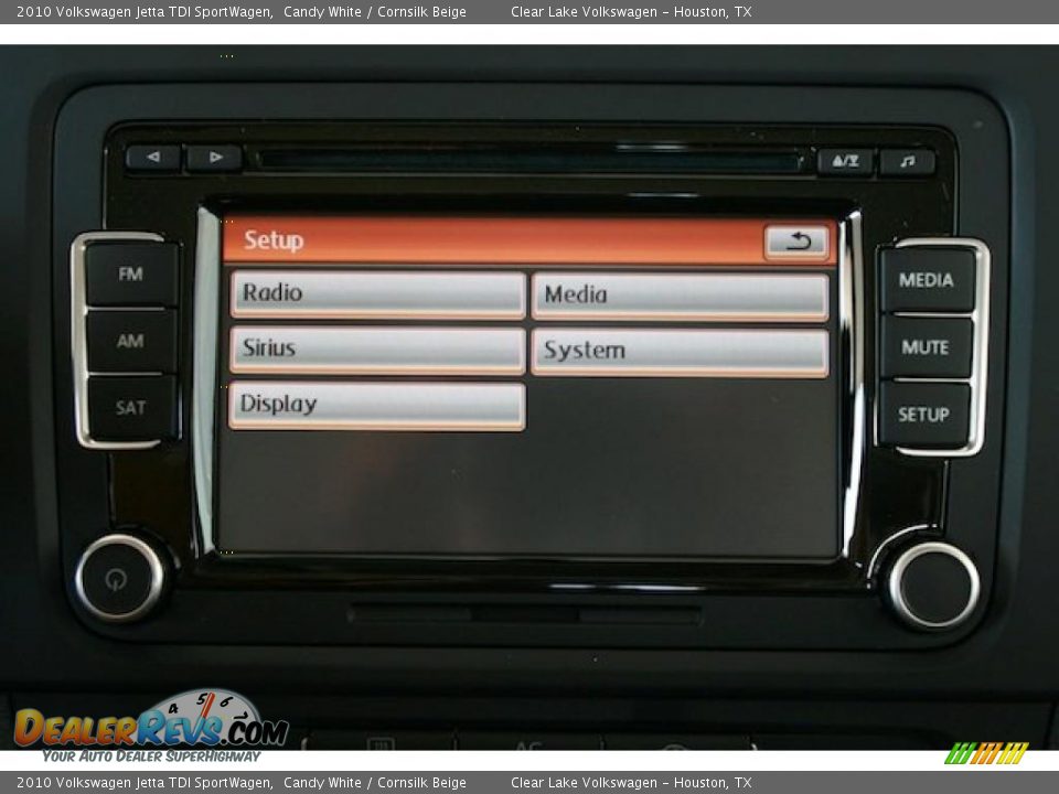 2010 Volkswagen Jetta TDI SportWagen Candy White / Cornsilk Beige Photo #19
