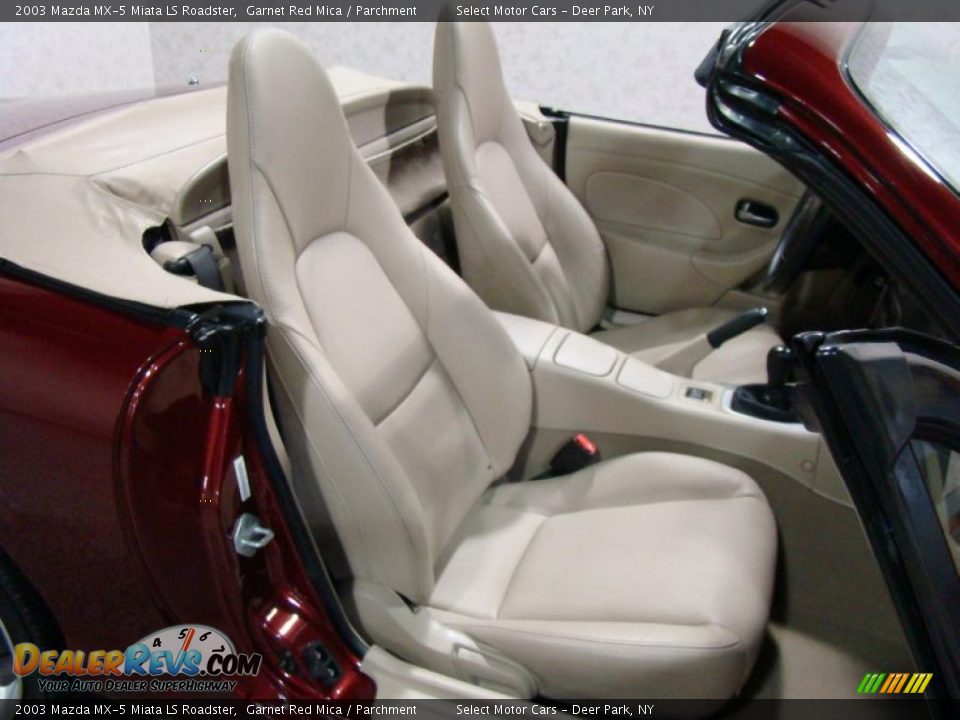 2003 Mazda MX-5 Miata LS Roadster Garnet Red Mica / Parchment Photo #12