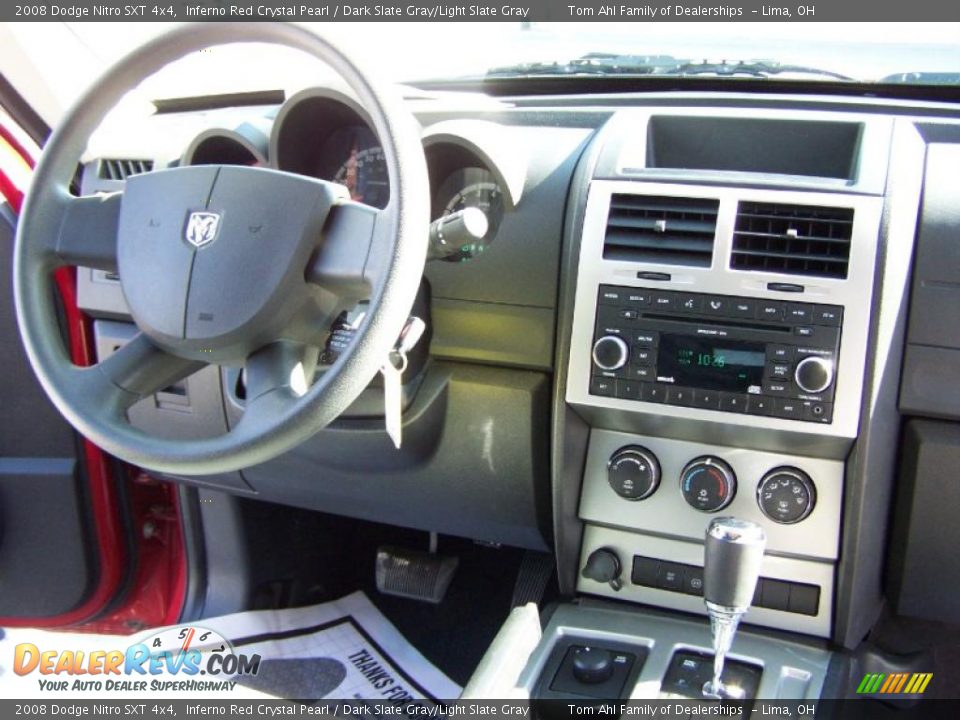 2008 Dodge Nitro SXT 4x4 Inferno Red Crystal Pearl / Dark Slate Gray/Light Slate Gray Photo #15