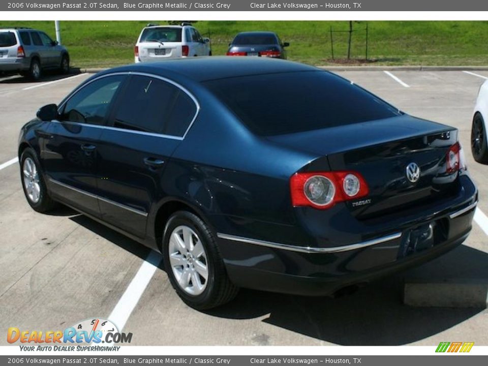 2006 Volkswagen Passat 2.0T Sedan Blue Graphite Metallic / Classic Grey Photo #2