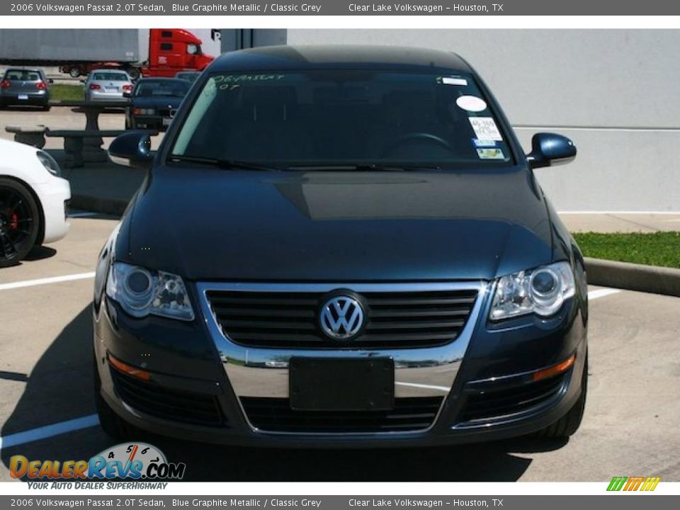 2006 Volkswagen Passat 2.0T Sedan Blue Graphite Metallic / Classic Grey Photo #10