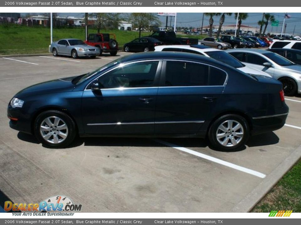 2006 Volkswagen Passat 2.0T Sedan Blue Graphite Metallic / Classic Grey Photo #12