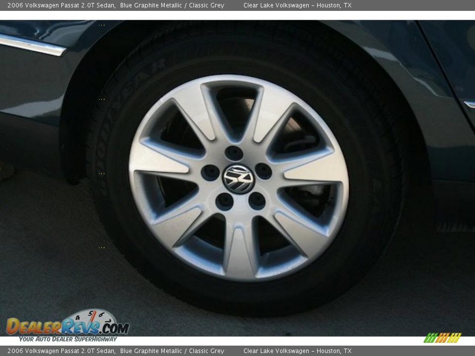 2006 Volkswagen Passat 2.0T Sedan Blue Graphite Metallic / Classic Grey Photo #16