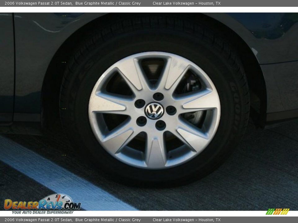 2006 Volkswagen Passat 2.0T Sedan Blue Graphite Metallic / Classic Grey Photo #17