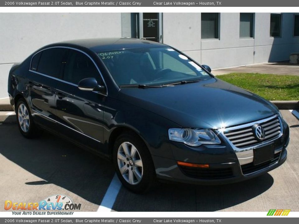 2006 Volkswagen Passat 2.0T Sedan Blue Graphite Metallic / Classic Grey Photo #18