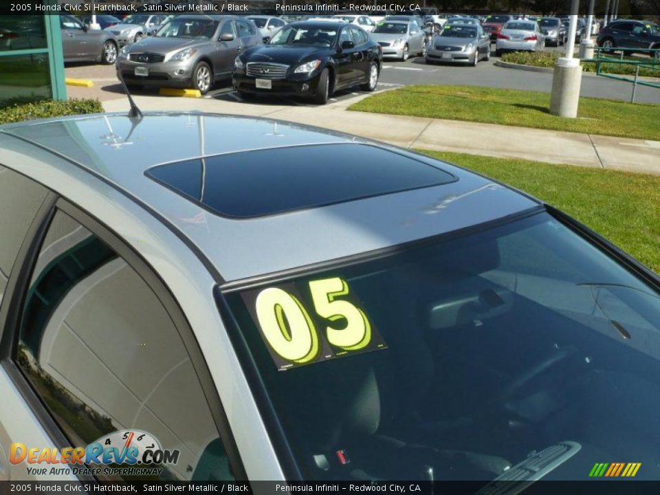 2005 Honda Civic Si Hatchback Satin Silver Metallic / Black Photo #9