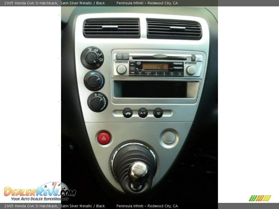 2005 Honda Civic Si Hatchback Satin Silver Metallic / Black Photo #18