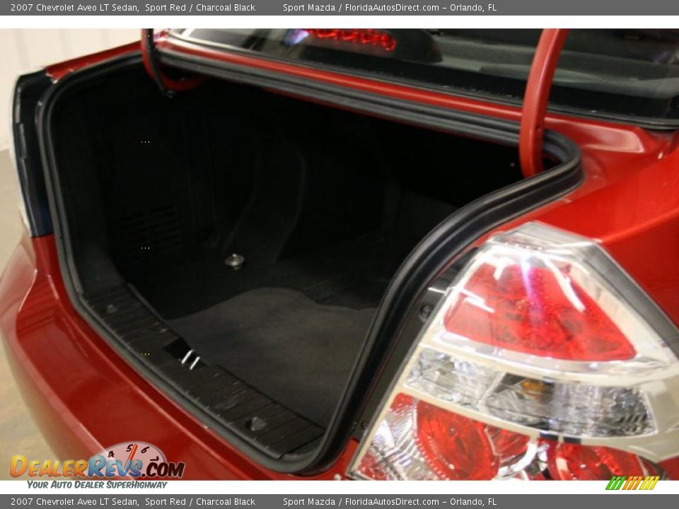 2007 Chevrolet Aveo LT Sedan Sport Red / Charcoal Black Photo #11