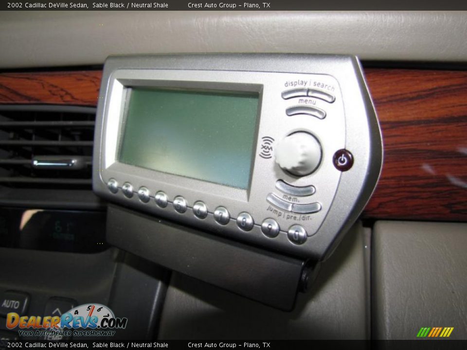 2002 Cadillac DeVille Sedan Sable Black / Neutral Shale Photo #16