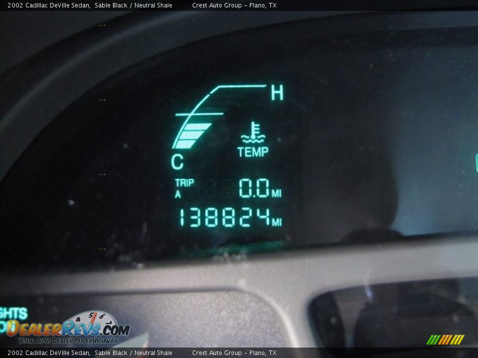 2002 Cadillac DeVille Sedan Sable Black / Neutral Shale Photo #18
