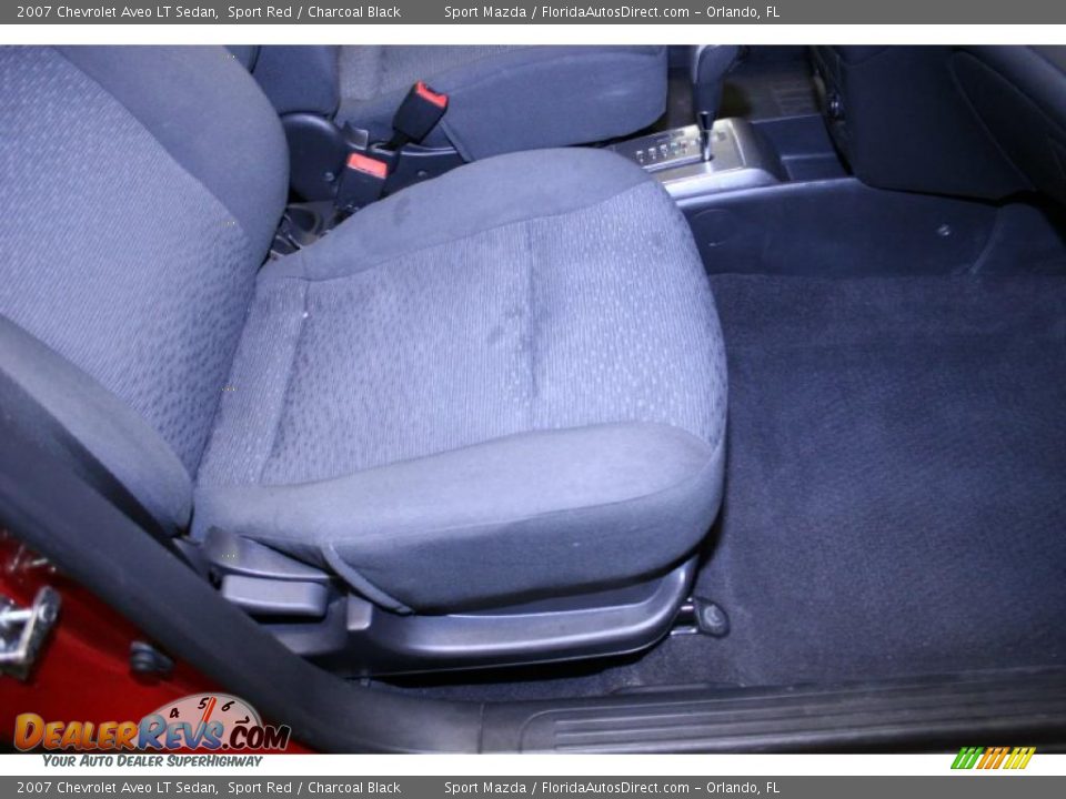 2007 Chevrolet Aveo LT Sedan Sport Red / Charcoal Black Photo #19
