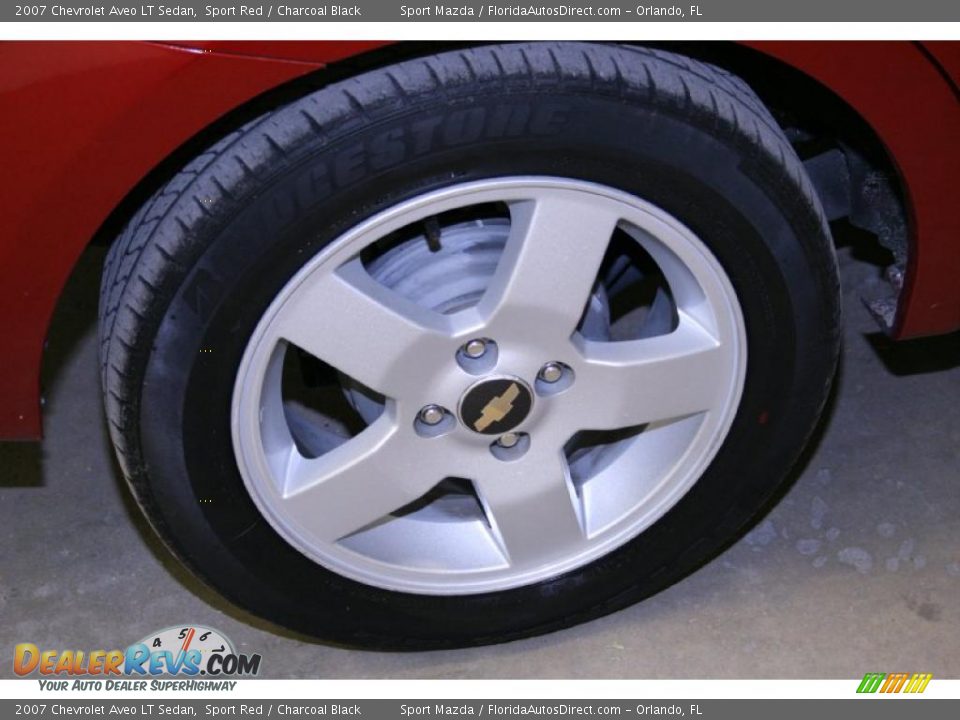 2007 Chevrolet Aveo LT Sedan Sport Red / Charcoal Black Photo #28