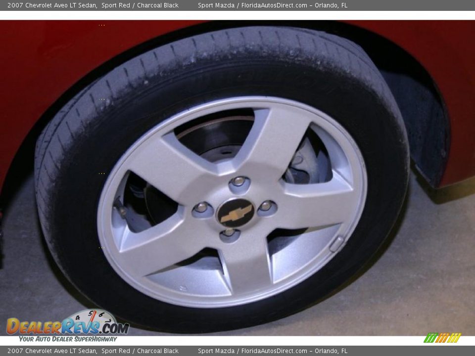 2007 Chevrolet Aveo LT Sedan Sport Red / Charcoal Black Photo #29