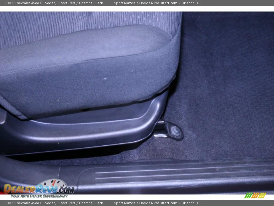 2007 Chevrolet Aveo LT Sedan Sport Red / Charcoal Black Photo #31