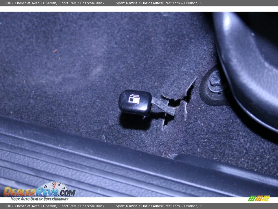 2007 Chevrolet Aveo LT Sedan Sport Red / Charcoal Black Photo #33