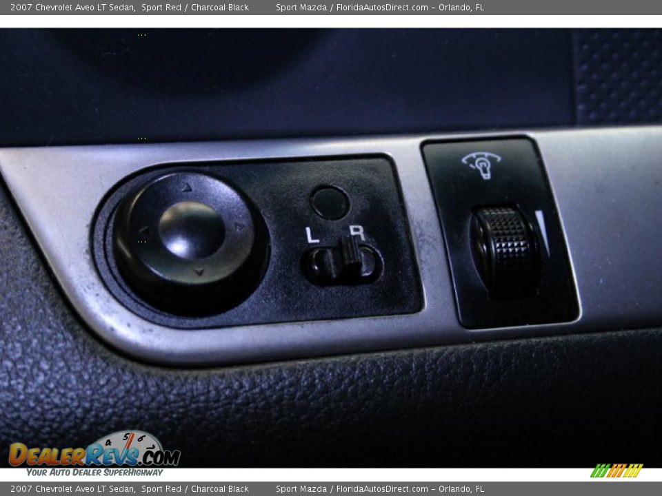 2007 Chevrolet Aveo LT Sedan Sport Red / Charcoal Black Photo #34