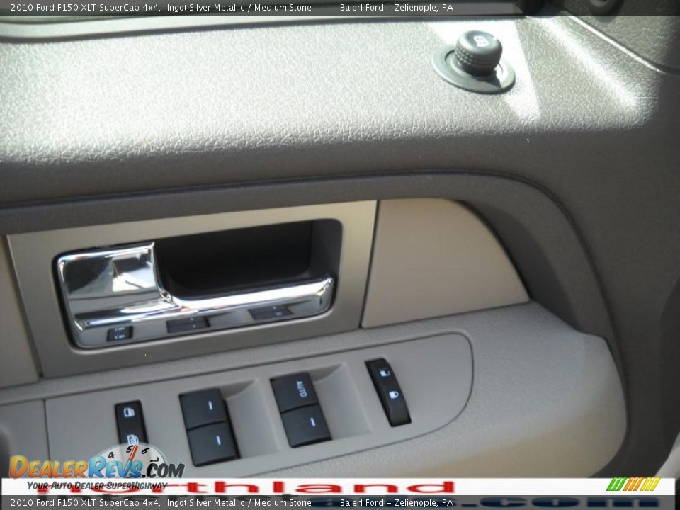 2010 Ford F150 XLT SuperCab 4x4 Ingot Silver Metallic / Medium Stone Photo #17