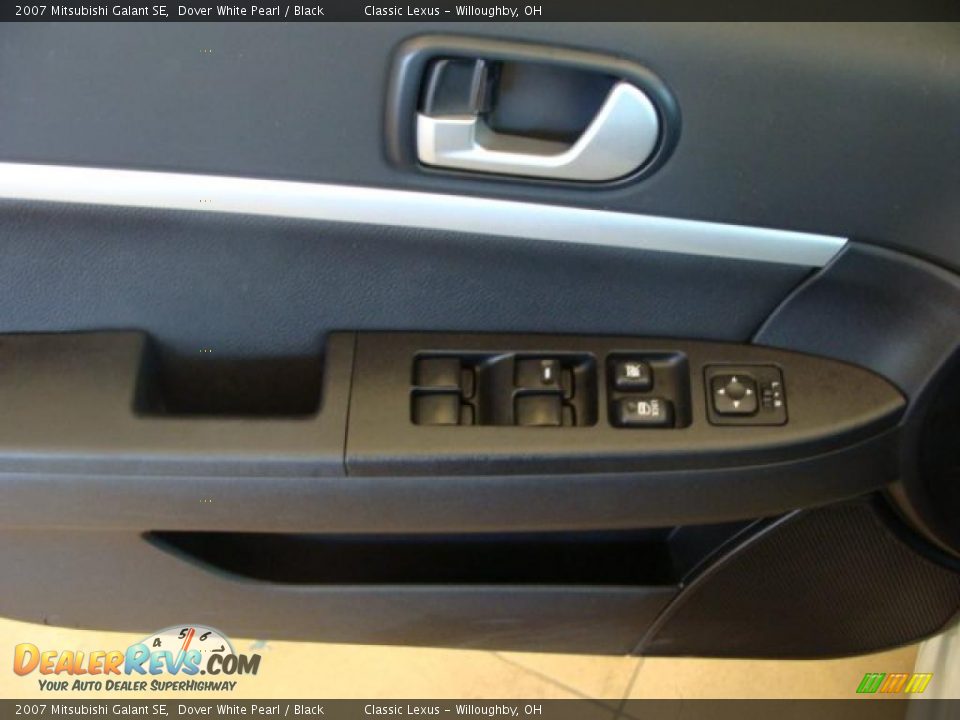 2007 Mitsubishi Galant SE Dover White Pearl / Black Photo #6