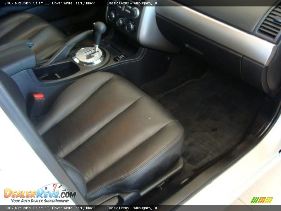 2007 Mitsubishi Galant SE Dover White Pearl / Black Photo #19