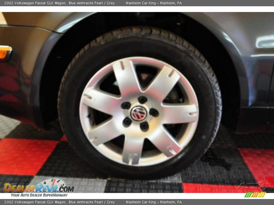 2002 Volkswagen Passat GLX Wagon Blue Anthracite Pearl / Grey Photo #18