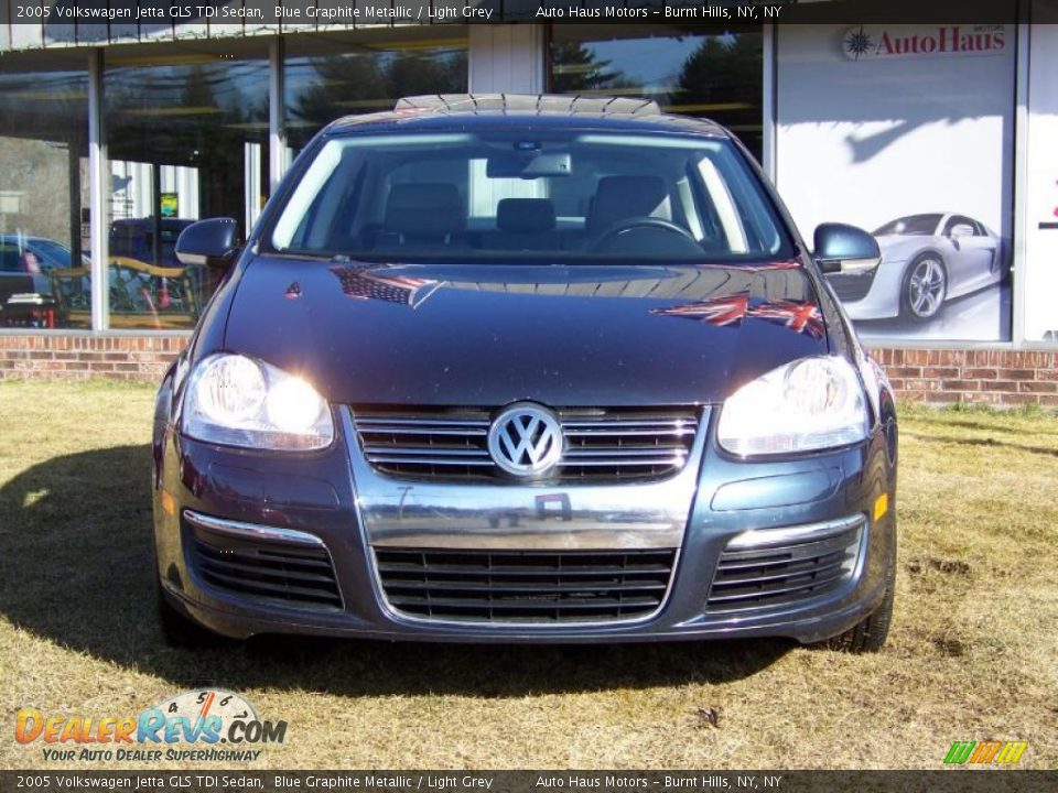 2005 Volkswagen Jetta GLS TDI Sedan Blue Graphite Metallic / Light Grey Photo #2