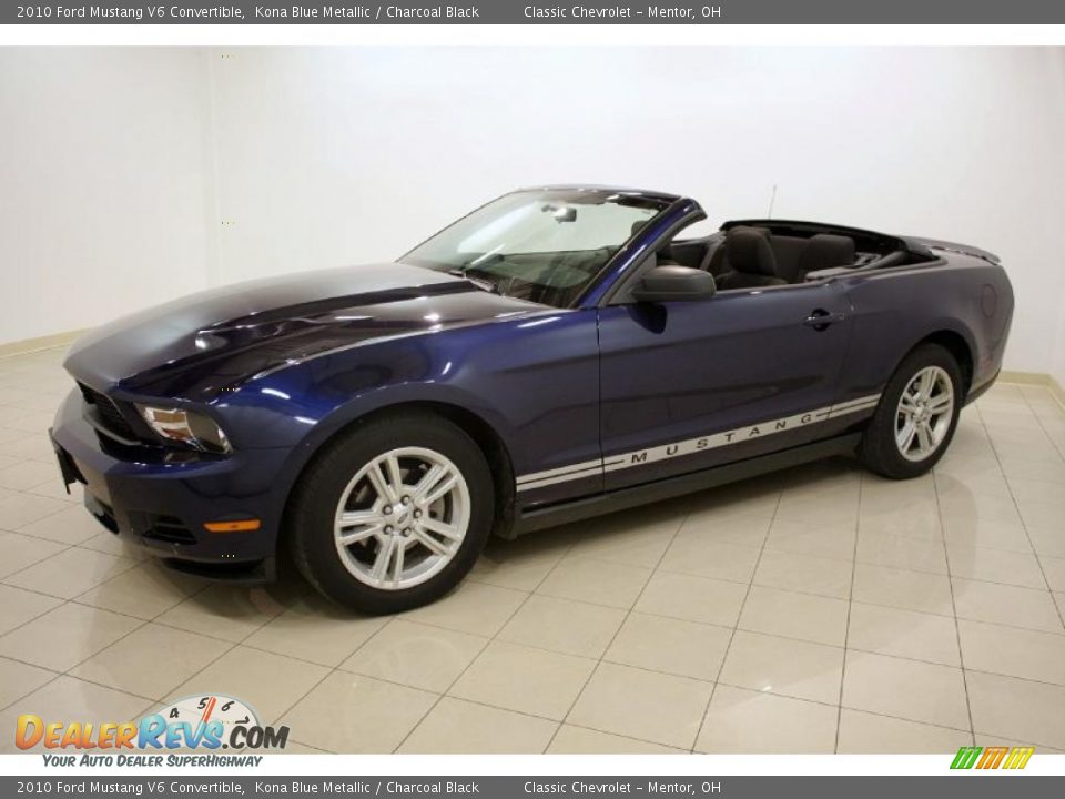 2010 Ford Mustang V6 Convertible Kona Blue Metallic / Charcoal Black Photo #3