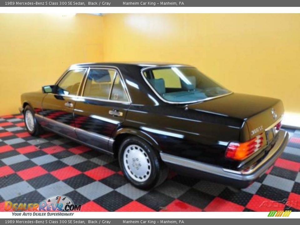 1989 Mercedes-Benz S Class 300 SE Sedan Black / Gray Photo #4