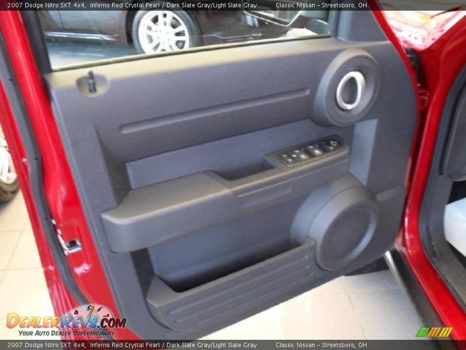 2007 Dodge Nitro SXT 4x4 Inferno Red Crystal Pearl / Dark Slate Gray/Light Slate Gray Photo #15