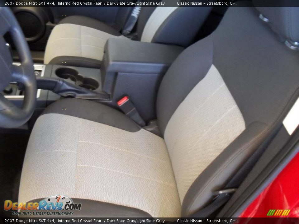 2007 Dodge Nitro SXT 4x4 Inferno Red Crystal Pearl / Dark Slate Gray/Light Slate Gray Photo #16