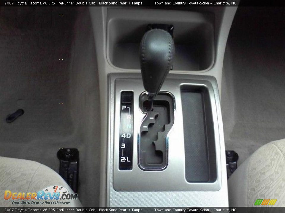 2007 Toyota Tacoma V6 SR5 PreRunner Double Cab Black Sand Pearl / Taupe Photo #10