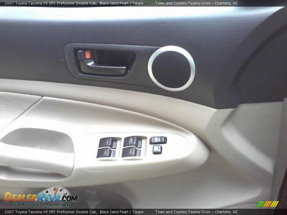 2007 Toyota Tacoma V6 SR5 PreRunner Double Cab Black Sand Pearl / Taupe Photo #12