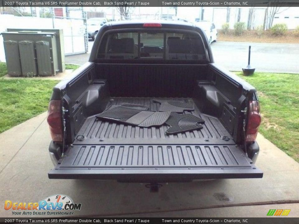 2007 Toyota Tacoma V6 SR5 PreRunner Double Cab Black Sand Pearl / Taupe Photo #15