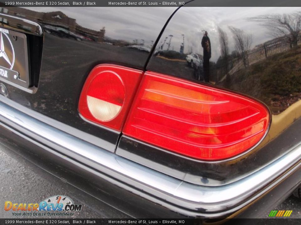 1999 Mercedes-Benz E 320 Sedan Black / Black Photo #20