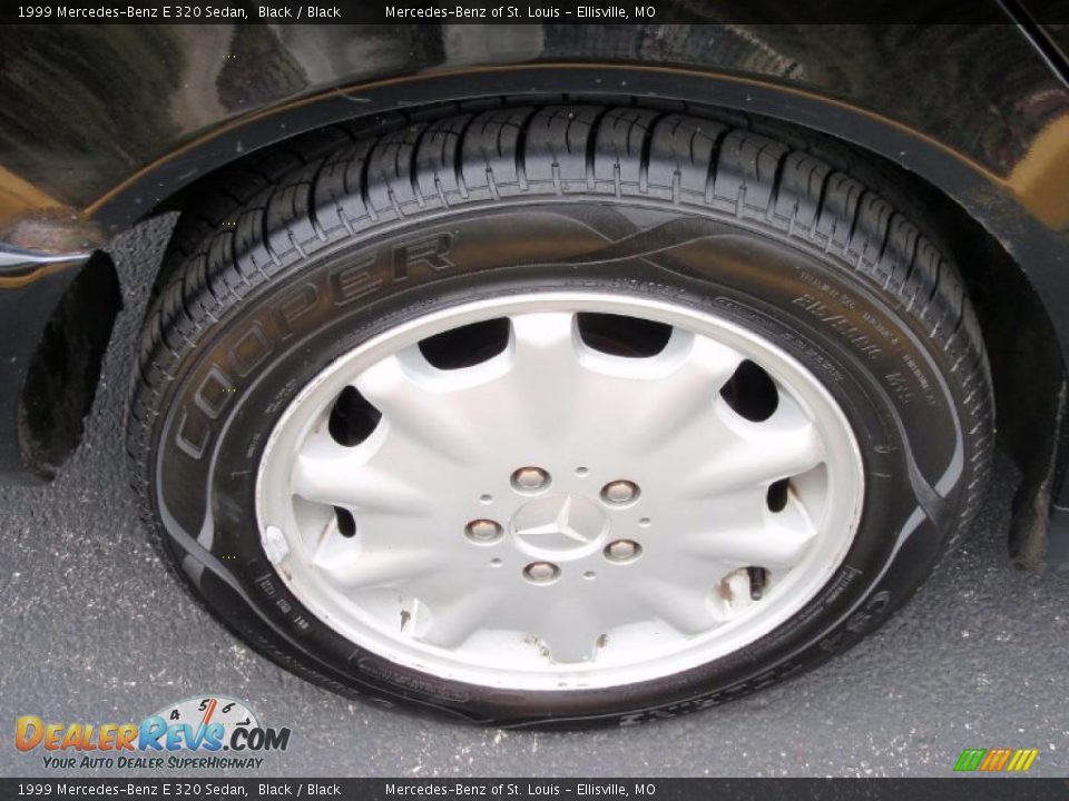 1999 Mercedes-Benz E 320 Sedan Black / Black Photo #24