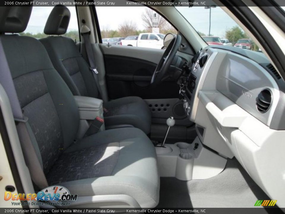 2006 Chrysler PT Cruiser Cool Vanilla White / Pastel Slate Gray Photo #14