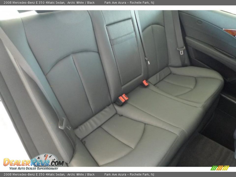 2008 Mercedes-Benz E 350 4Matic Sedan Arctic White / Black Photo #31