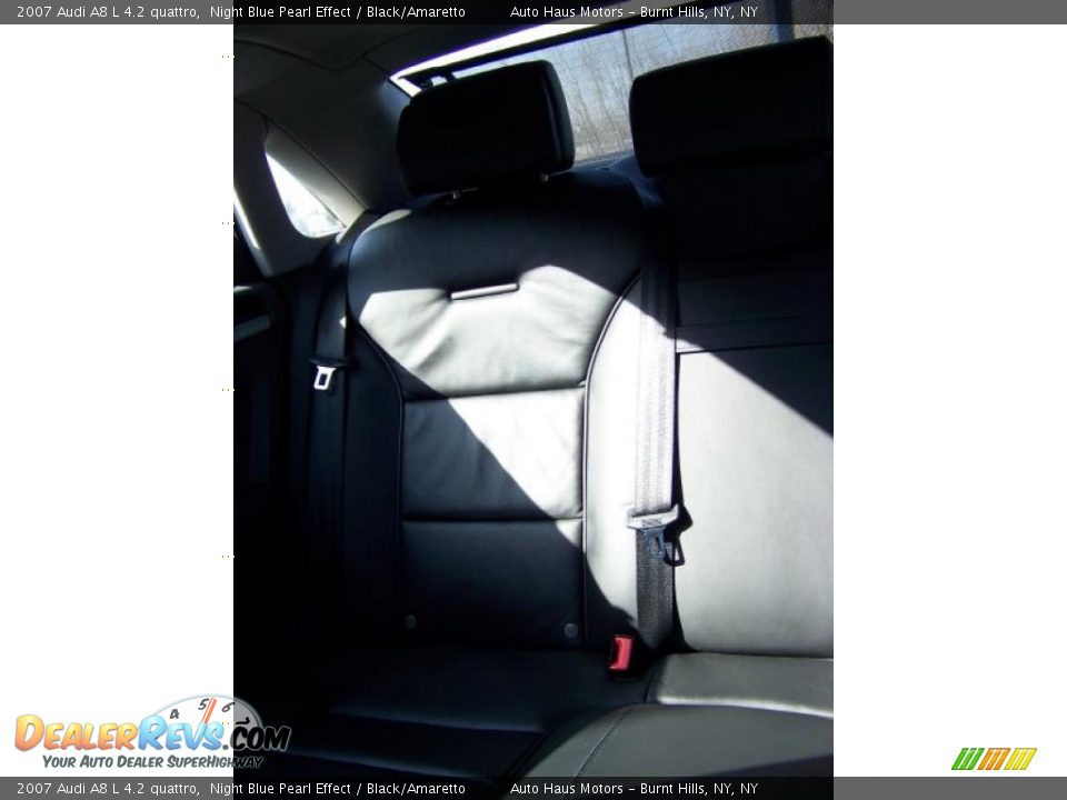 2007 Audi A8 L 4.2 quattro Night Blue Pearl Effect / Black/Amaretto Photo #33