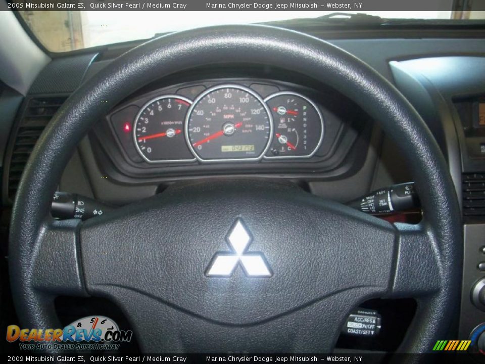 2009 Mitsubishi Galant ES Quick Silver Pearl / Medium Gray Photo #5