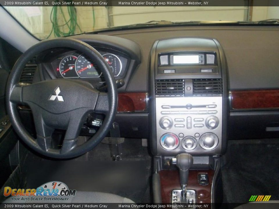 2009 Mitsubishi Galant ES Quick Silver Pearl / Medium Gray Photo #21