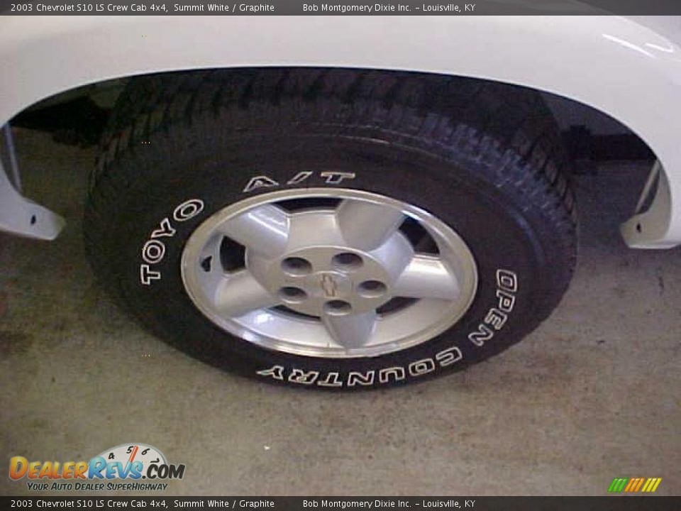 2003 Chevrolet S10 LS Crew Cab 4x4 Summit White / Graphite Photo #12