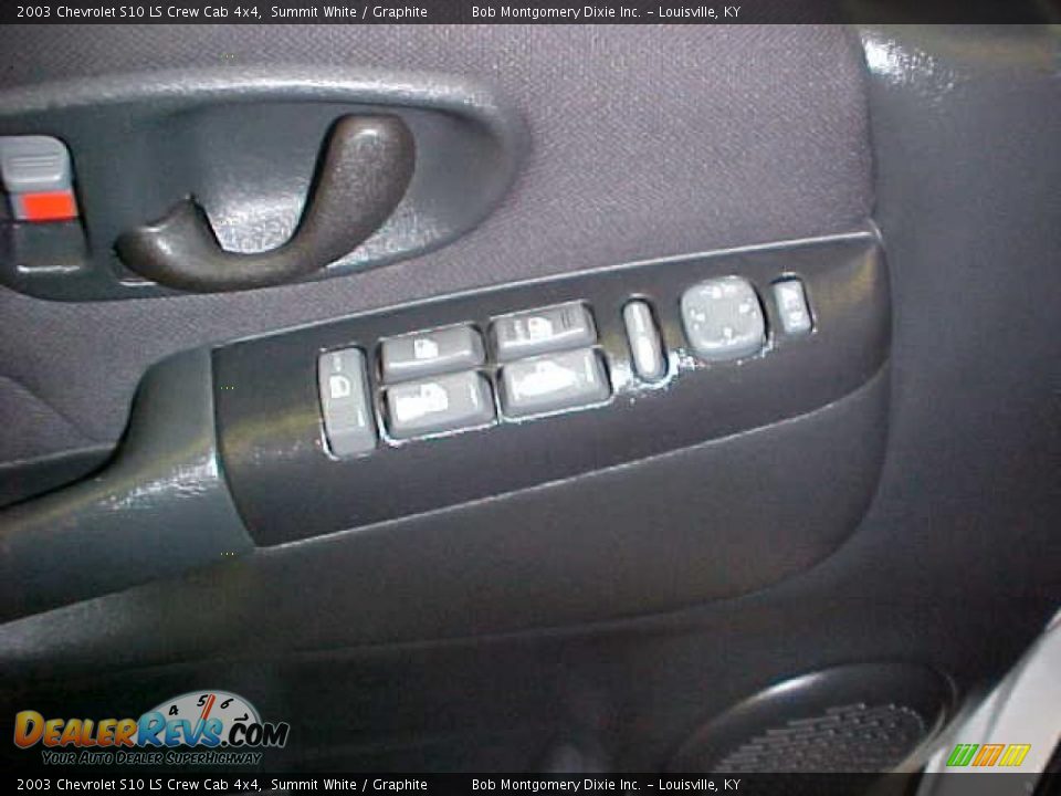 2003 Chevrolet S10 LS Crew Cab 4x4 Summit White / Graphite Photo #20