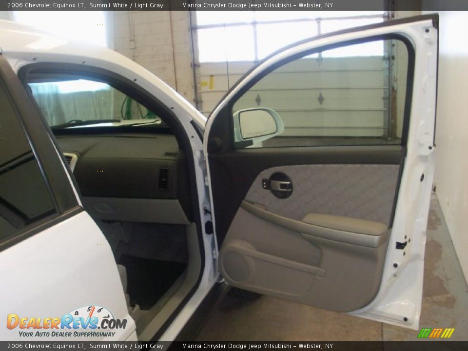 2006 Chevrolet Equinox LT Summit White / Light Gray Photo #19