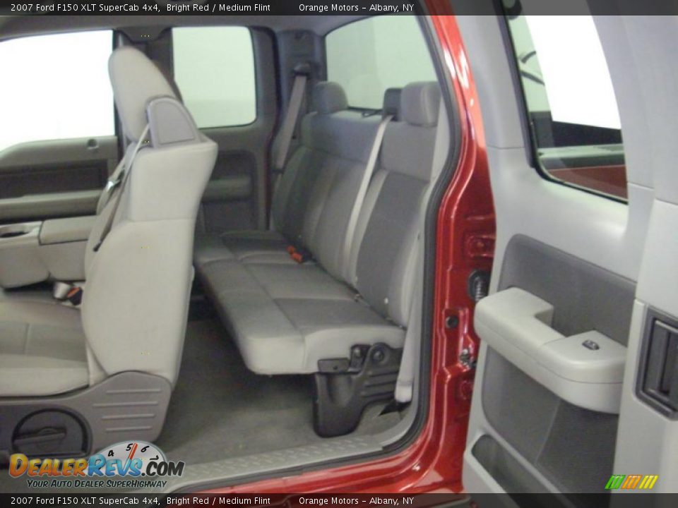 2007 Ford F150 XLT SuperCab 4x4 Bright Red / Medium Flint Photo #7