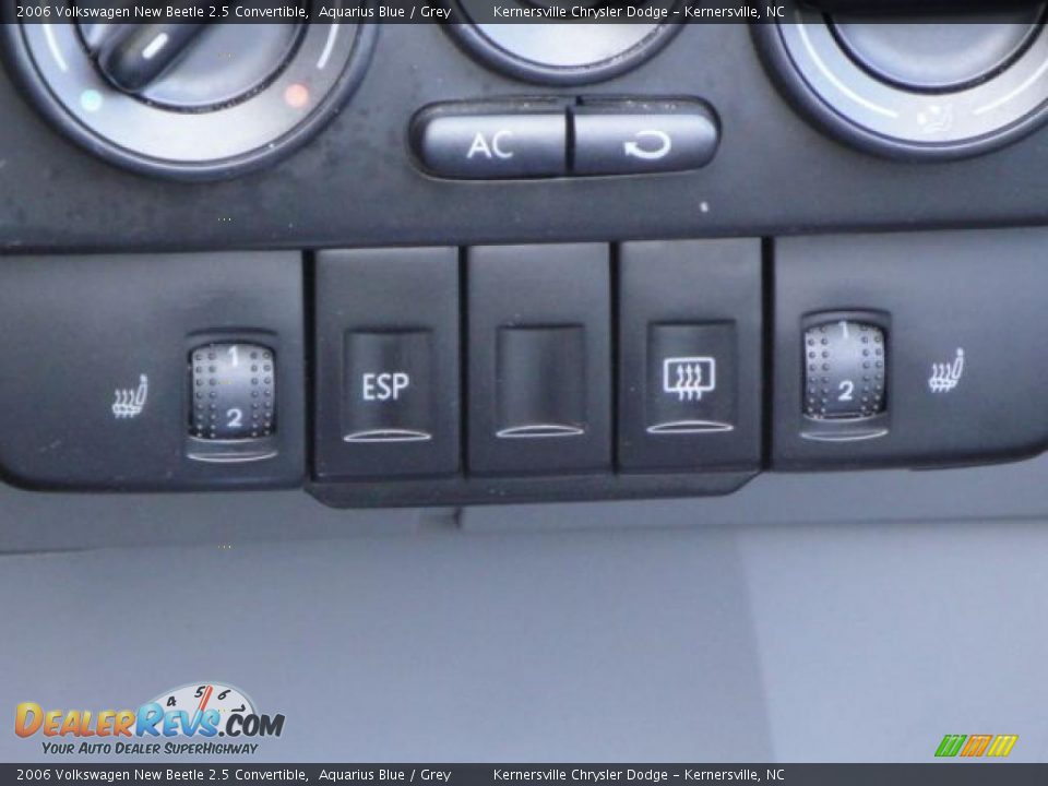 2006 Volkswagen New Beetle 2.5 Convertible Aquarius Blue / Grey Photo #13