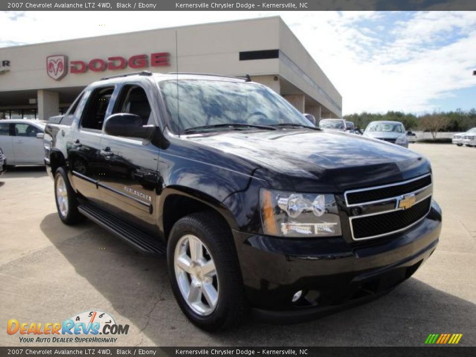 2007 Chevrolet Avalanche LTZ 4WD Black / Ebony Photo #1