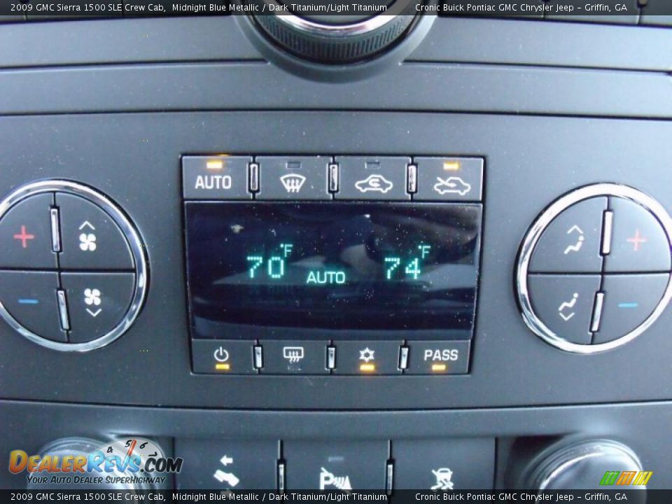 2009 GMC Sierra 1500 SLE Crew Cab Midnight Blue Metallic / Dark Titanium/Light Titanium Photo #21