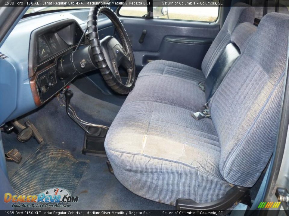 Front Seat of 1988 Ford F150 XLT Lariat Regular Cab 4x4 Photo #19