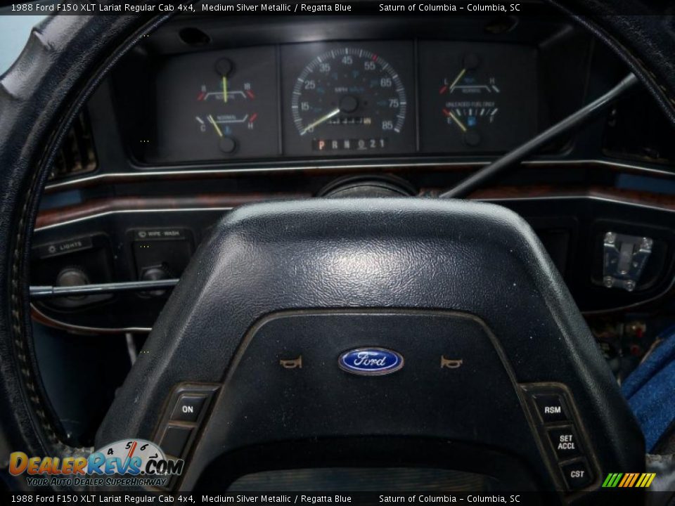 Controls of 1988 Ford F150 XLT Lariat Regular Cab 4x4 Photo #24