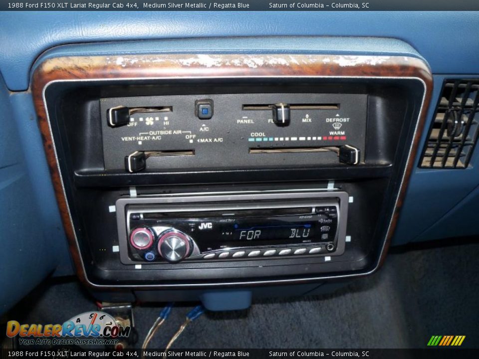 Controls of 1988 Ford F150 XLT Lariat Regular Cab 4x4 Photo #27