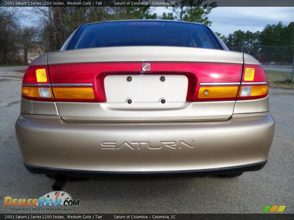 2001 Saturn L Series L200 Sedan Medium Gold / Tan Photo #7